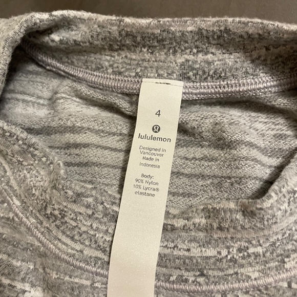 Lululemon asymmetric sweater grey - Picture 4 of 4